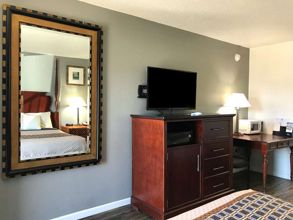 Americas Best Value Inn & Suites Russellville Ruang foto