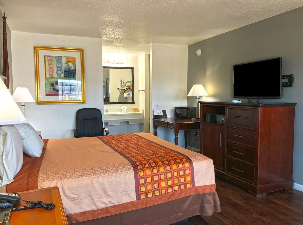 Americas Best Value Inn & Suites Russellville Ruang foto